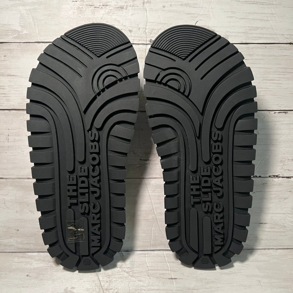 NEW MARC JACOBS Navy 'The Slide' Logo Print Ridged Flat Sandals Slides Shoes Sz8 - Picture 5 of 10